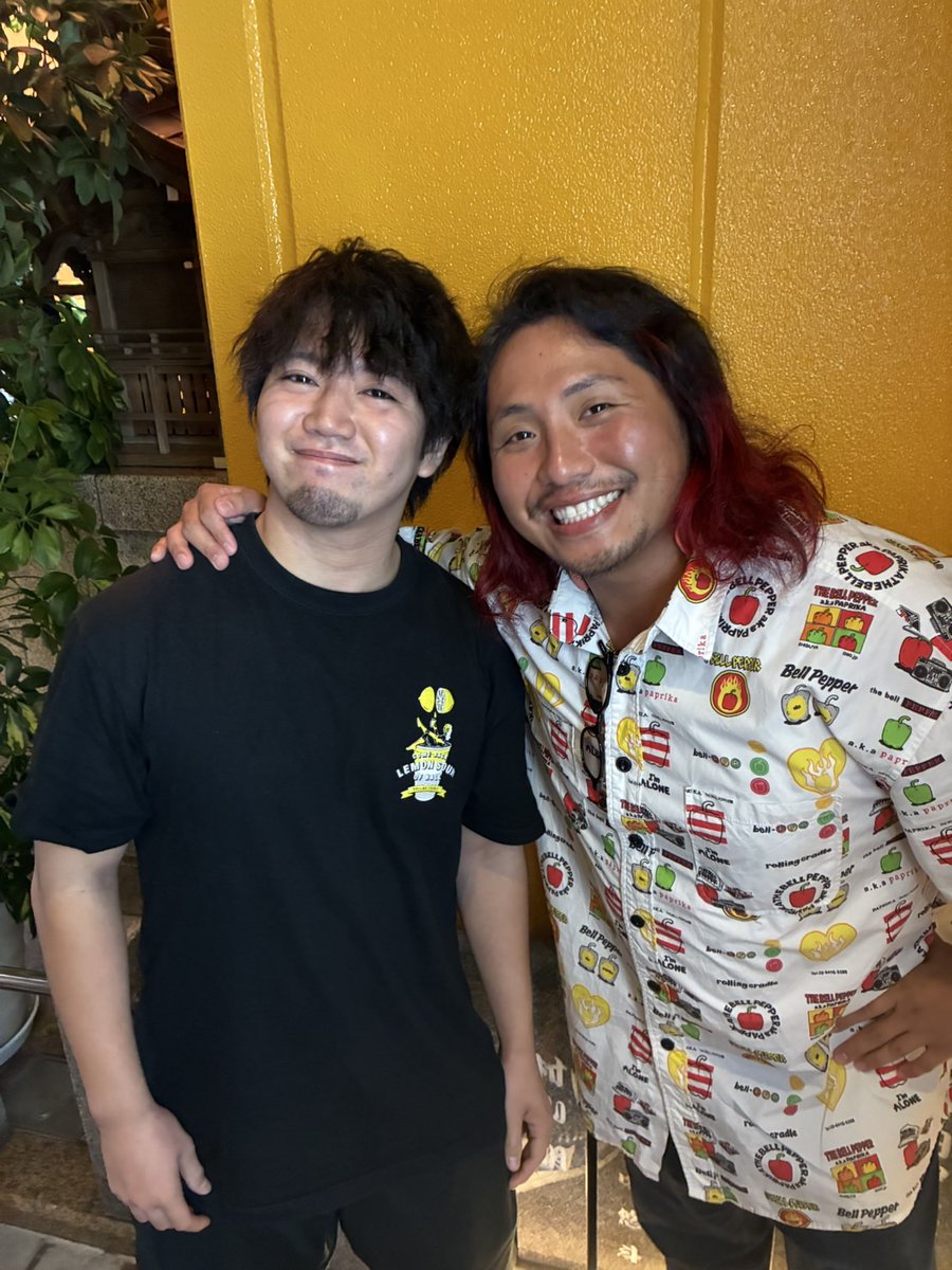 crazymonkey0909's tweet image. 昨夜は
第59代GHCジュニアヘビー級王者・高橋ヒロム選手のお誘いで
松茸狩りへ🍄‍🟫

一生分の松茸を堪能🍄‍🟫

【銀座 かいど】の大将、ご馳走様でした！！
そして
チャンピン！！
ありがとうございました！！

今日の試合も頑張ってね💪

ワス🐵