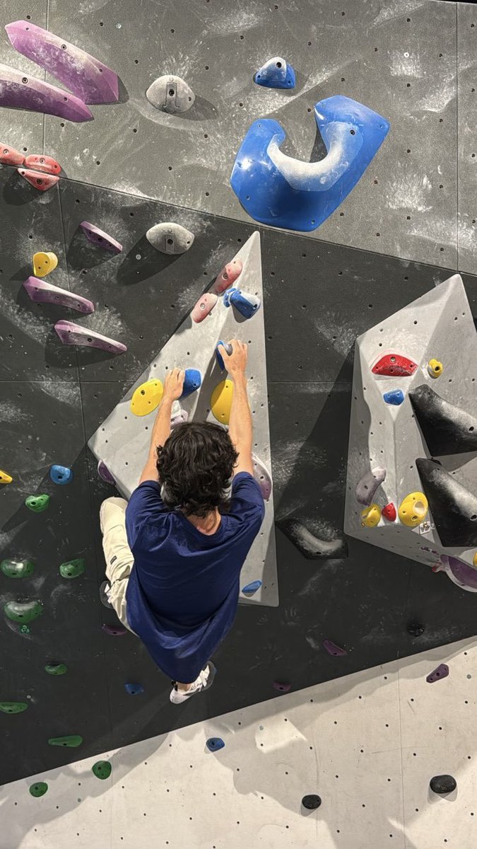 babe wake up new hobby just dropped 

🧗