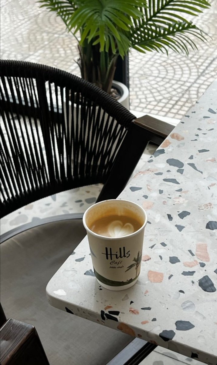 ٠٠
"صباحات جميلة تطمئن فيها القلوب وتعانق الروح عنان السماء والمڪان ٠٠ اللهم افتح لنا أبوابَ رحمتك وارزقنا من حيث لا نحتسب"
      
      صـــــباح الخيــــــــــر 🌾🌾