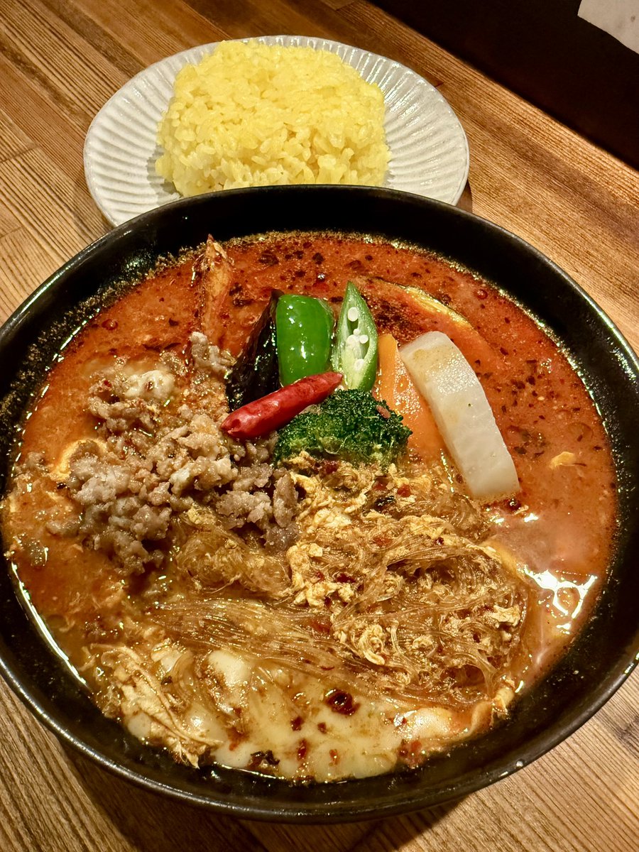 オープンしました
本日のご来店お待ちしてます🤗
#四川スープカレー #たまごとチーズのスープカレー #スープカレー