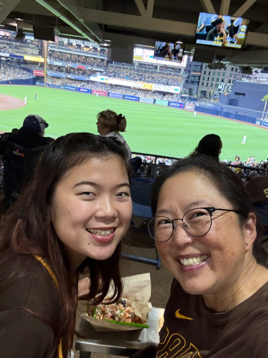 gettingchippy's tweet image. Monday night baseball and loaded tots… Go @Padres! #forthefaithful