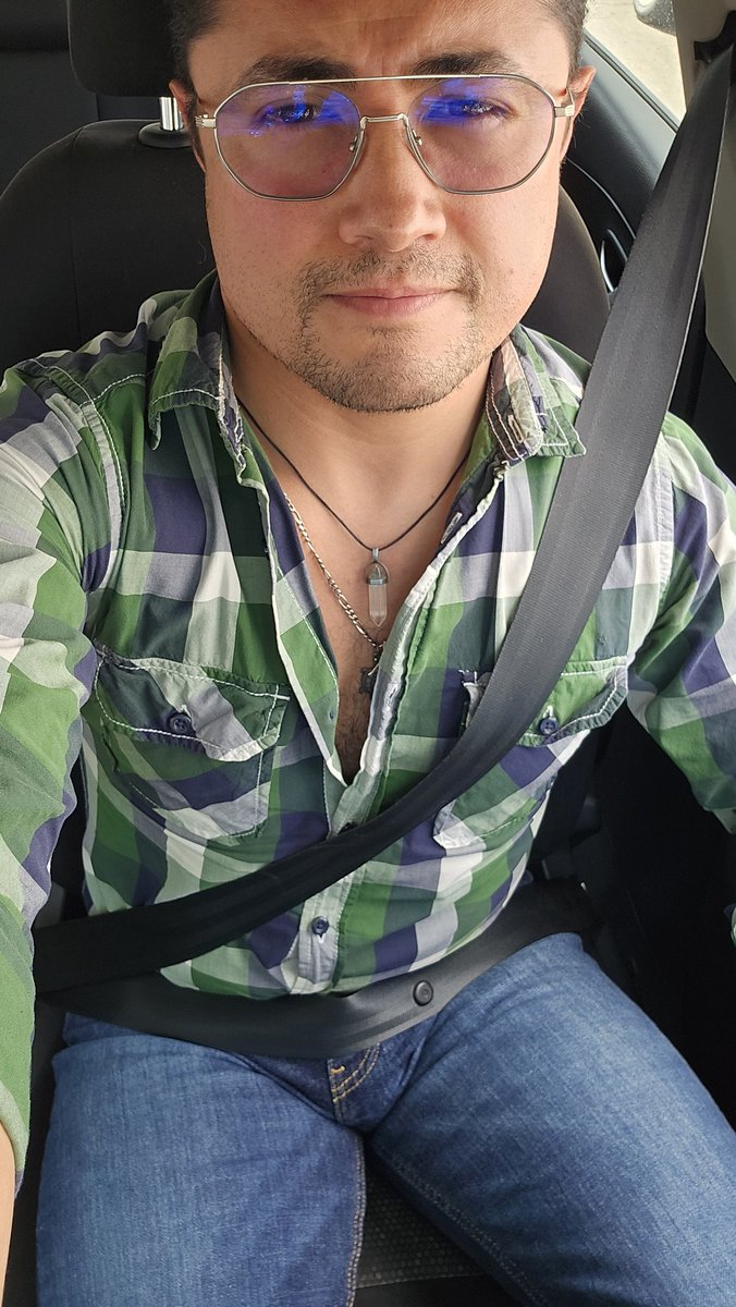 avazquezt's tweet image. Tarde pero sin sueño