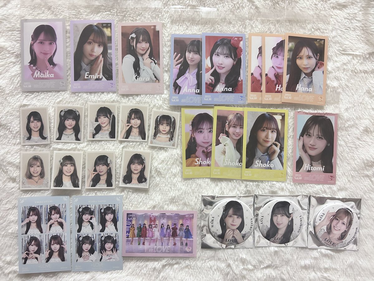 イコラブ ＝LOVE グッズ トレ 4カットフォト ミニフォト idフォト 缶バ 交換

譲▶︎ 佐々木 大場 大谷 高松 山本 諸橋 瀧脇 音嶋 齋藤 集合

求▶︎4カット宝石衣装野口orその他野口関連

物によりn:1〇
郵送