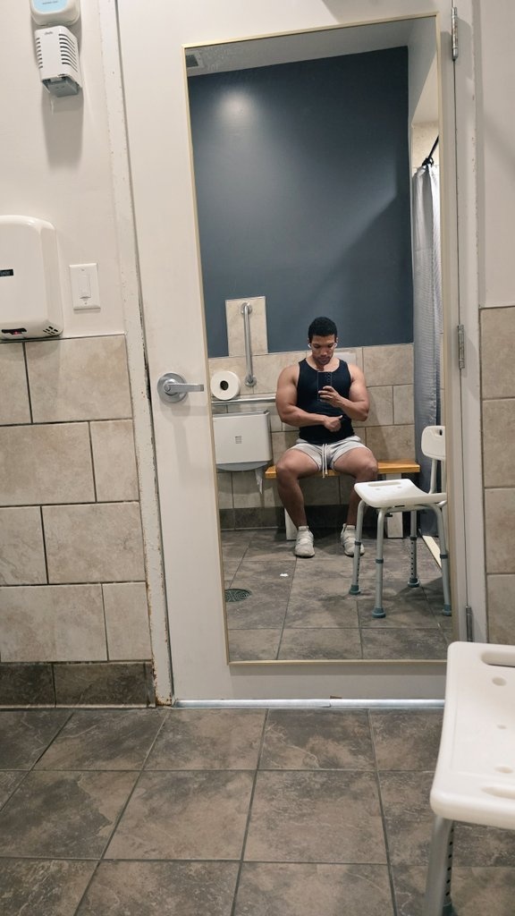 MarcusWildeXXX's tweet photo. https://t.co/g4wmBDpk2F