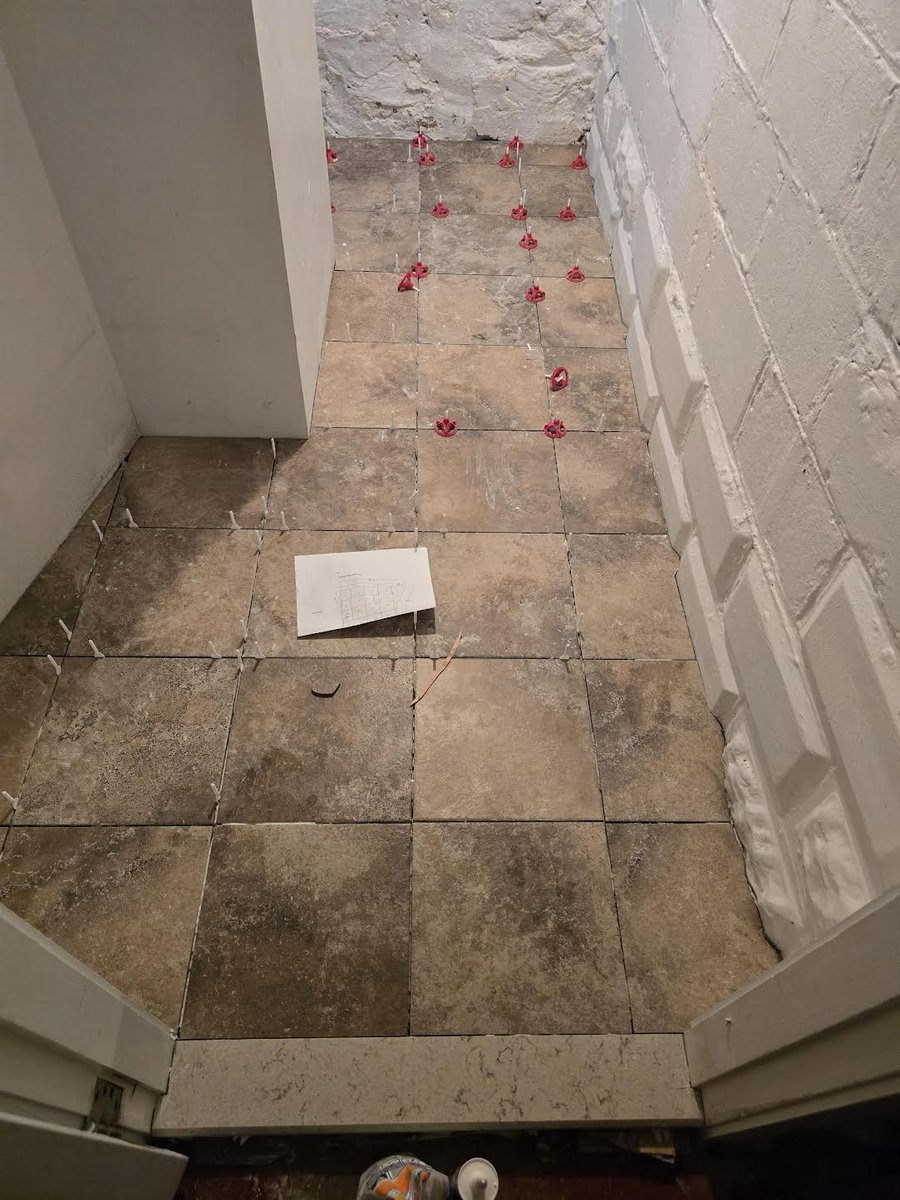 BostonTile's tweet photo. No area is too small, too unleveled, or too incomplete for a little tile!
This unfinished basement got a glow-up with just a bit of 13X13 slate-look porcelain and it’s completely turned this space around - Now this job is finished and so is this basement! https://t.co/0tetl8B4B0