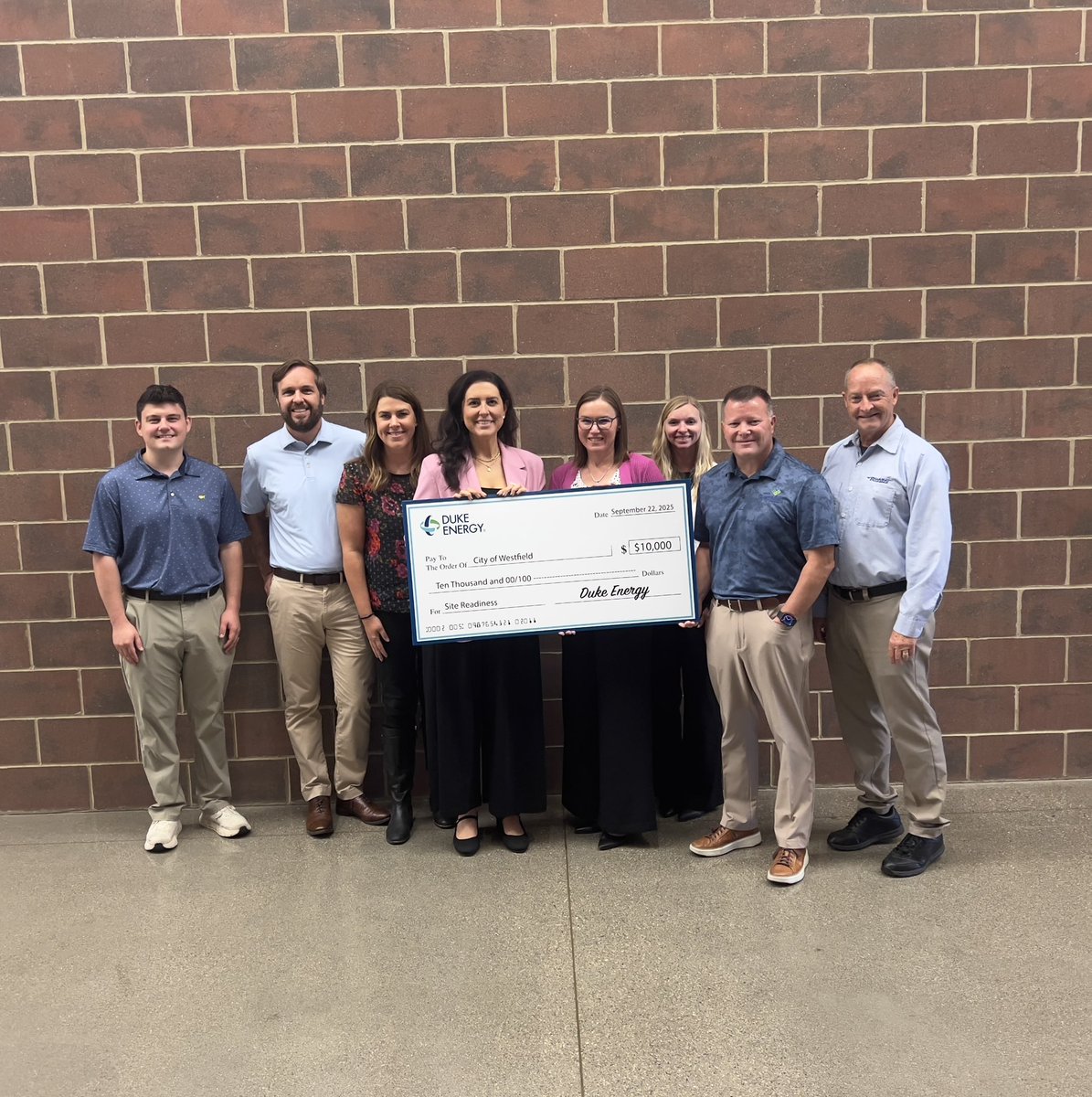 MarkLabarr's tweet image. The Duke Energy economic development team and partners awarded @CityofWestfield a $10,000 grant supporting the community with our Site Readiness program. Learn more about the program here duke-energy.com/Partner-With-U…