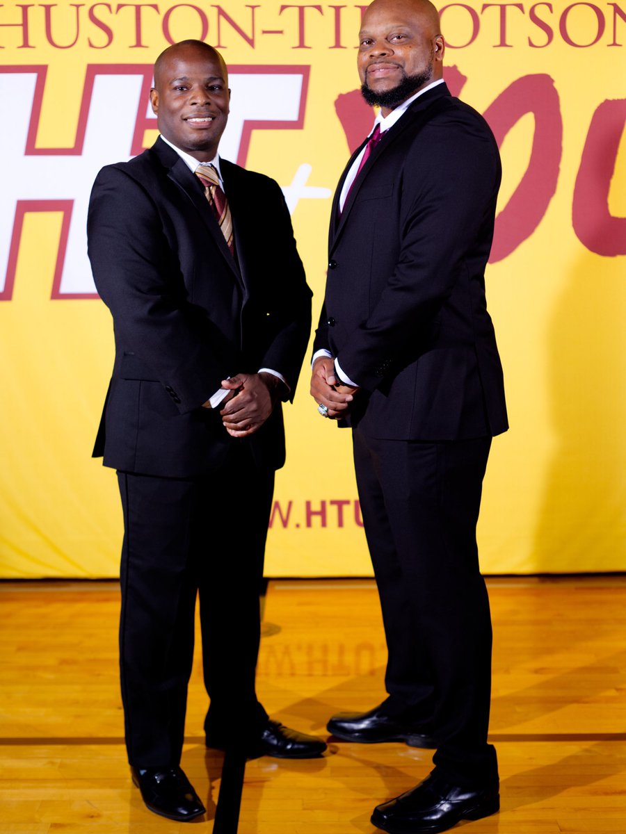 Huston Tillotson Rams 🐏 Men’s Basketball is underway.  Culture of brotherhood.  #RamsHavoc 💨 <a href="/HBCUAC/">HBCU Athletic Conference</a>
