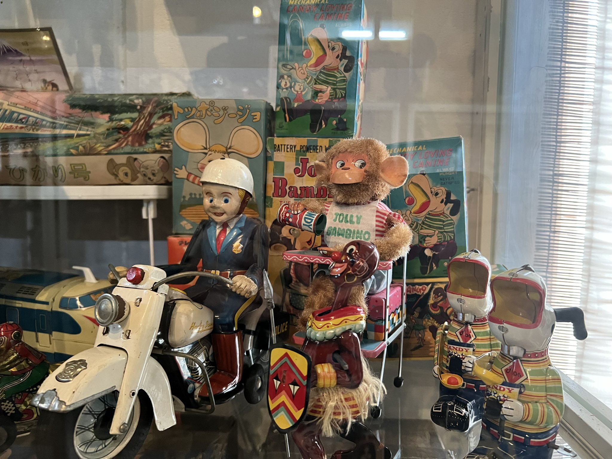 雑貨屋出品 アンティークマイク(アメリカ村本店) (@ANTIQUEMIKE1) / X