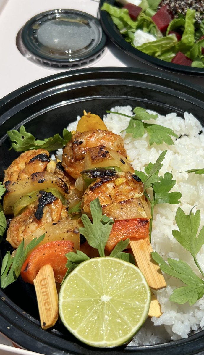 KsaMellow's tweet image. افضل المكونات الطازجة والمحلية واحسن #الوصفات المدروسة اللذيذة والصحية والمنوعة يومياً توصلك الدوام وين ما كنت في #الرياض 

#ميلو اشتراكات غداء يومية وأسبوعية وشهرية

mellow-sa.com/ar/

 #BallonDor