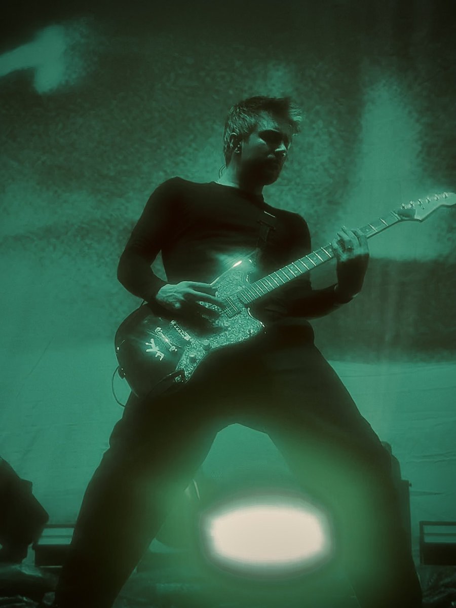 auetris ♱⚔️ tweet media