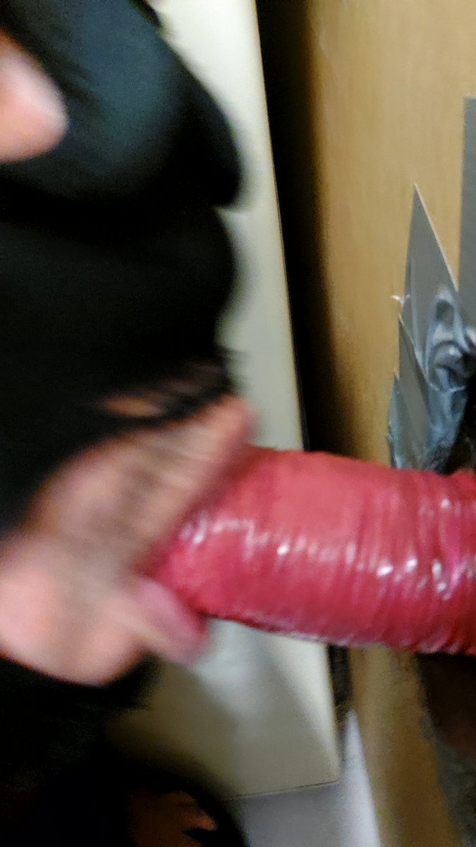 Gloryholepue's tweet photo. Tu también vive la experiencia de recibir placer🫦 atraves del GLORYHOLE 🍆💦#Gloryhole #GloryholePuebla #GloryholePrivado #SexoOral #Mamada #HombreaHombre #Cruising #CruisingPuebla #PueblaGay #HeteroCurioso #VergasPoblanas #VergasPeludas https://t.co/Bai8pfT5bp