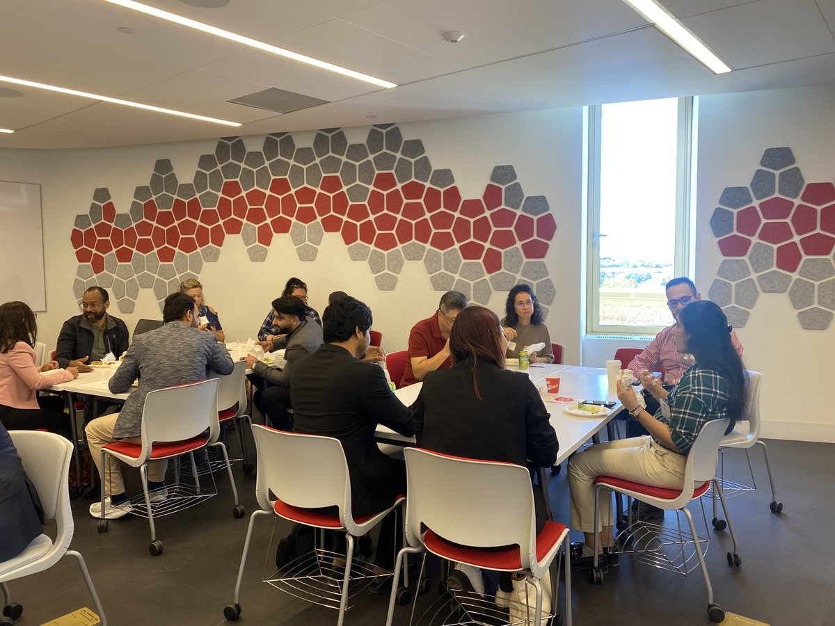 Thank you to all our partners, alumni &amp; guests who joined us for a meaningful day on Friday as part of the #YRWelcomingWeek2025 activities at #York's Markham Campus. It was wonderful to bring together IEPs with professionals &amp; employers to support their  future career success!