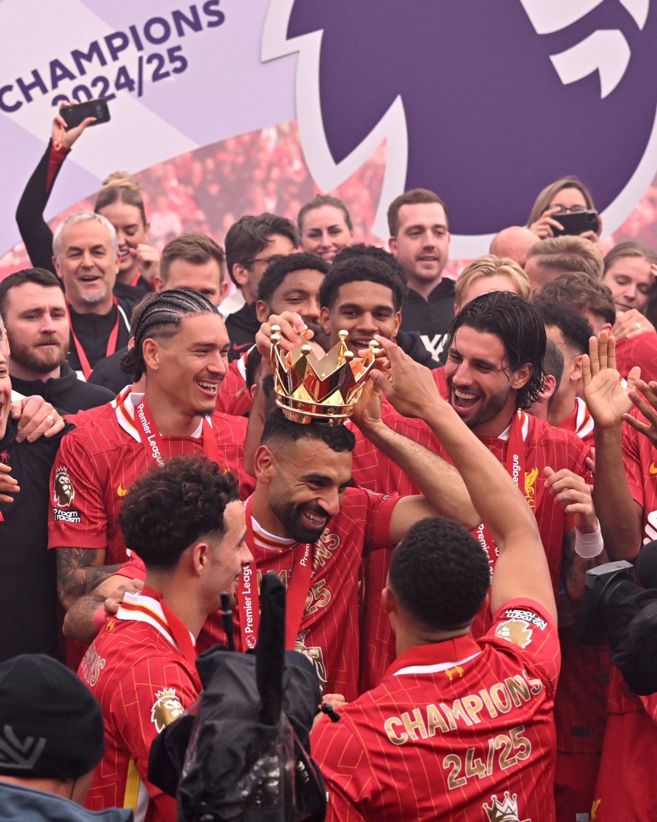 يا مَن به يفتخر الفخرُ 👑