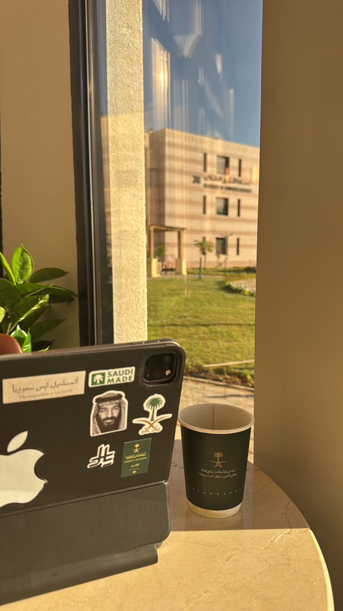 وَطني الحَبيب وهَل أَحبٌّ سِـواهُ 🤍