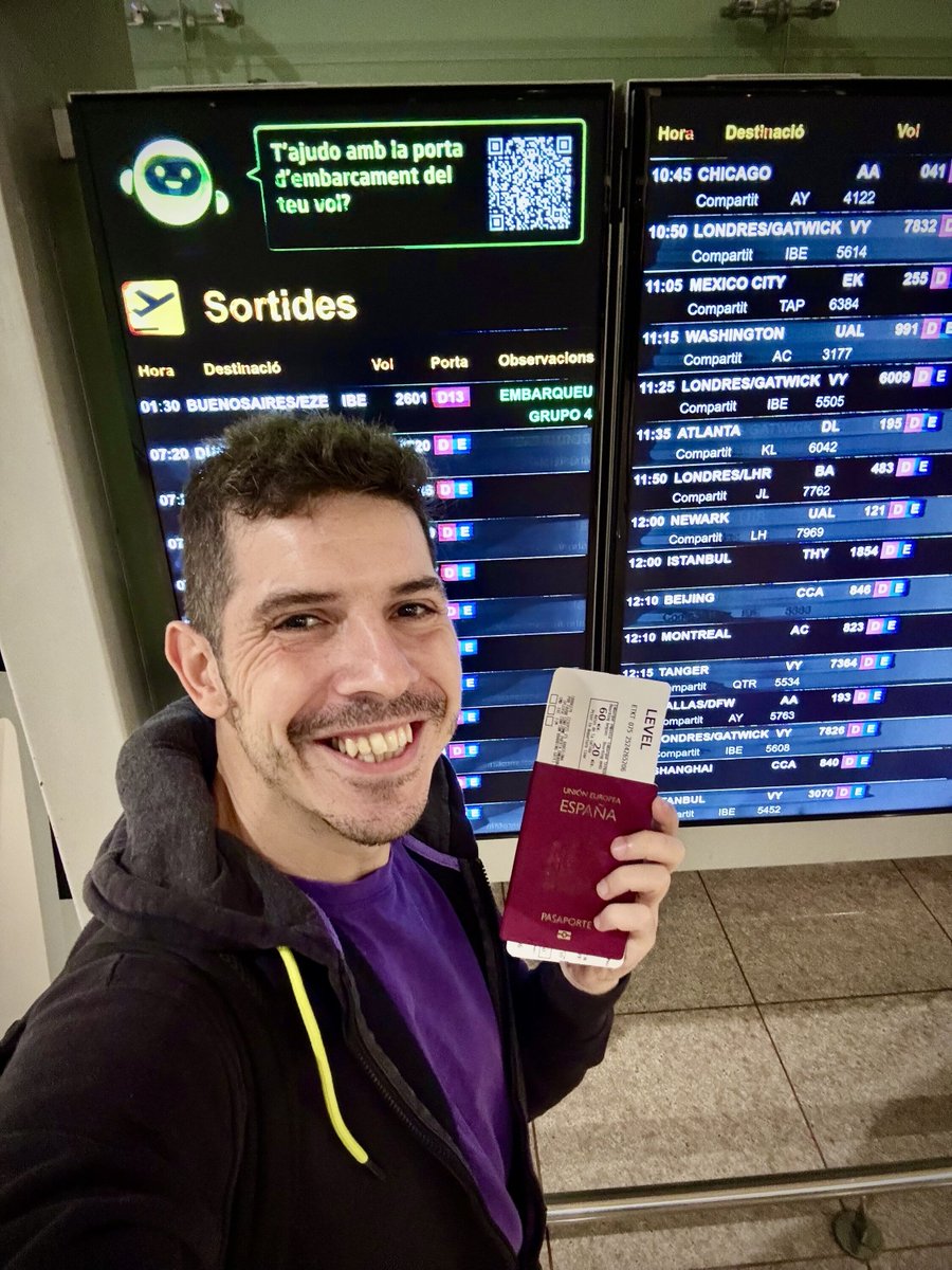Rumbo a Argentina. Feliz de volver a Buenos Aires. Vayan calentando el asado y preparen alfajores. Un like para desearme buen vuelo.