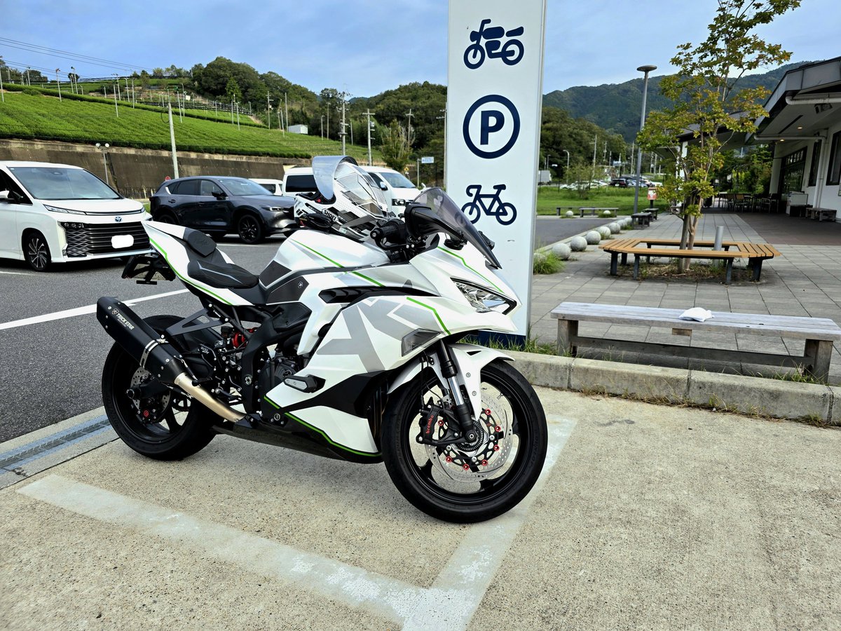 こしむぎ🏍 (@koshimugi) / X