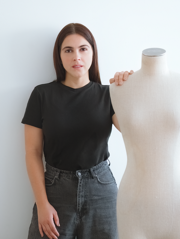 #Moda | Nabel Martins, la diseñadora que redefine lo atemporal. Presentó "Alegoría" - encantadacon.com.ve/nabel-martins-…
#caracas