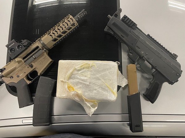 DEASEATTLEDiv's tweet image. SENTENCED: Two members of a drug trafficking ring with ties to Mexico were sentenced today in U.S. District Court in Seattle for trafficking fentanyl, methamphetamine, and cocaine. One was arrested in March 2024 transporting 14 kilos of cocaine.
@DEAHQ
>> justice.gov/usao-wdwa/pr/t…