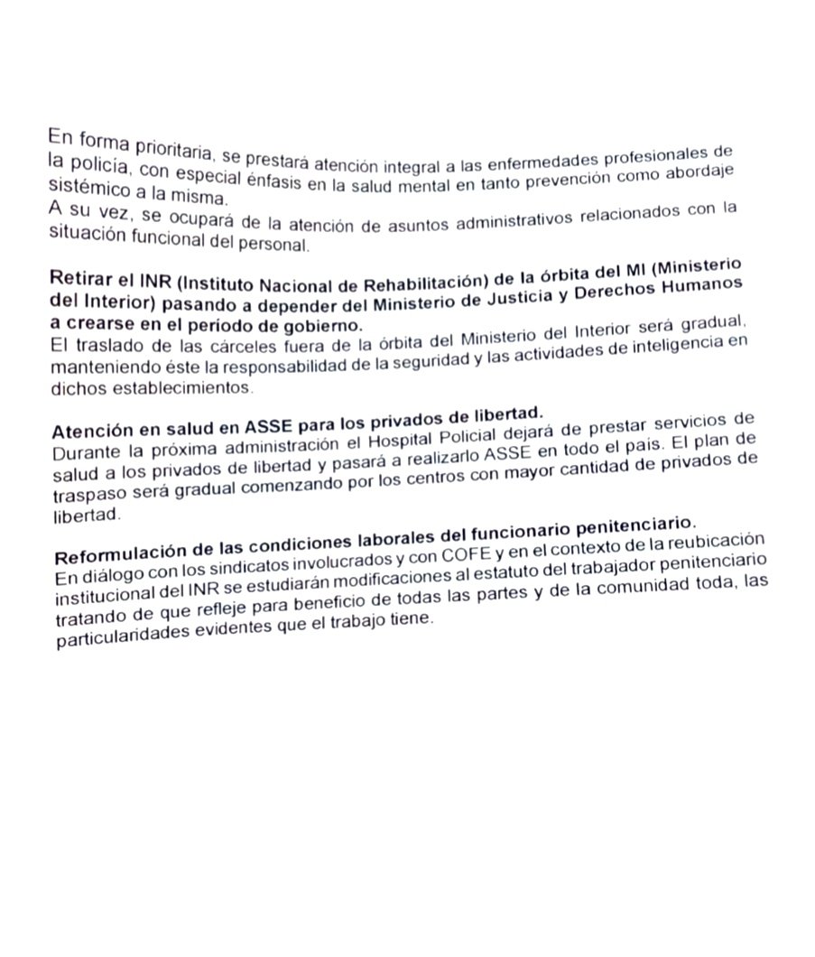 Este fue el compromiso del Gobierno en materia de seguridad y respaldo a la Policía, presentado por el Presidente <a href="/OrsiYamandu/">Yamandú Orsi</a> en la Ciudad de Durazno. 
Como sindicato estaremos atentos a que estas palabras no queden en promesas.  <a href="/Minterioruy/">Ministerio del Interior</a> <a href="/CNegro7/">Carlos Negro</a> @GValverdeGomez