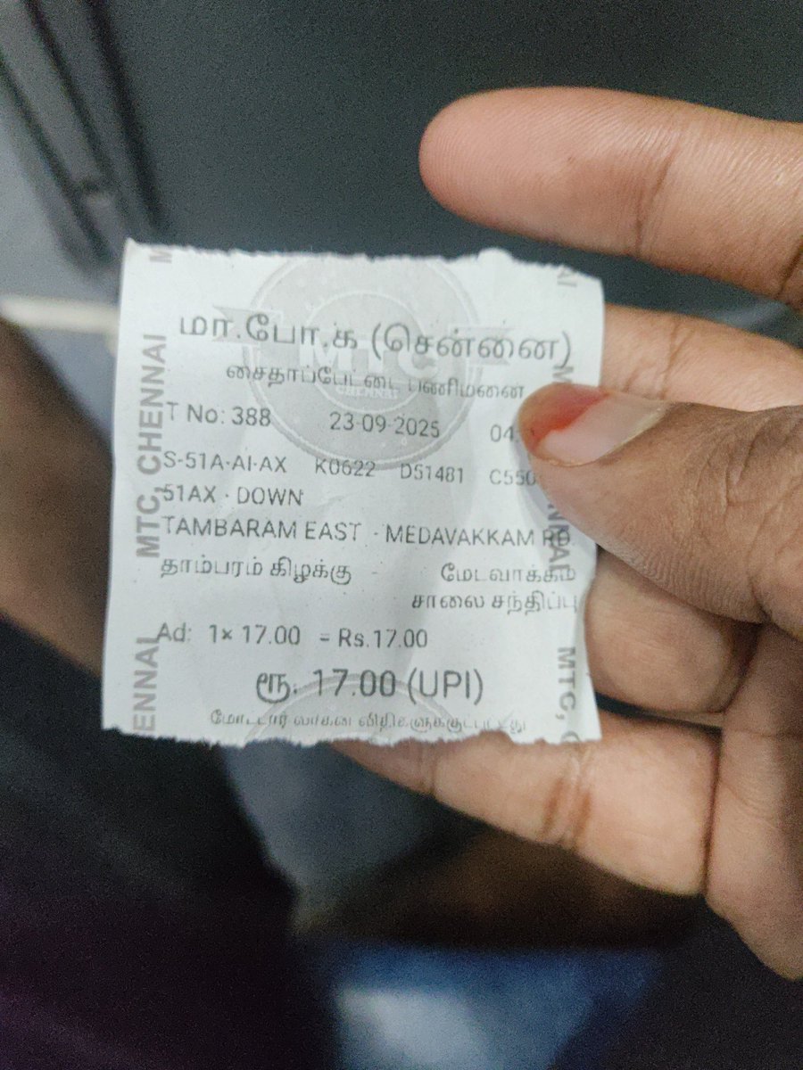 v2_vignesh's tweet image. Hi @MtcChennai it's a pleasant experience with conductor paid through upi
But #Chennaione app failed to book through bus ticket code K0622. I can't change these between the below options saidaper saidaper vetn cit nagar when I'm standing at Tambaram kindly look into it
