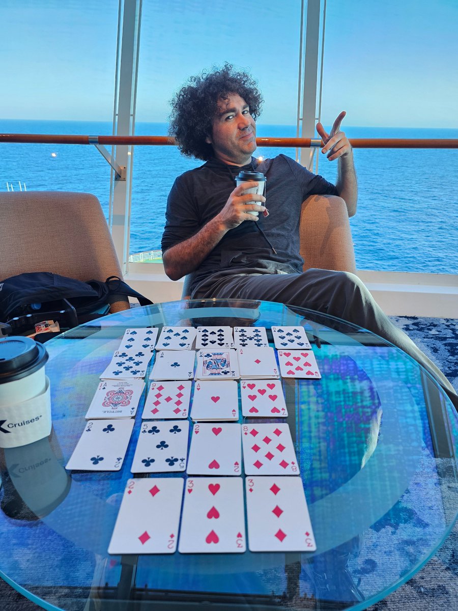 techuonthechair's tweet image. What’s your strategy? Use your brain to the fullest and claim victory! Play online with players from around the world. Take on the challenge now! #techu #techuonthechair #braingames #strategygames