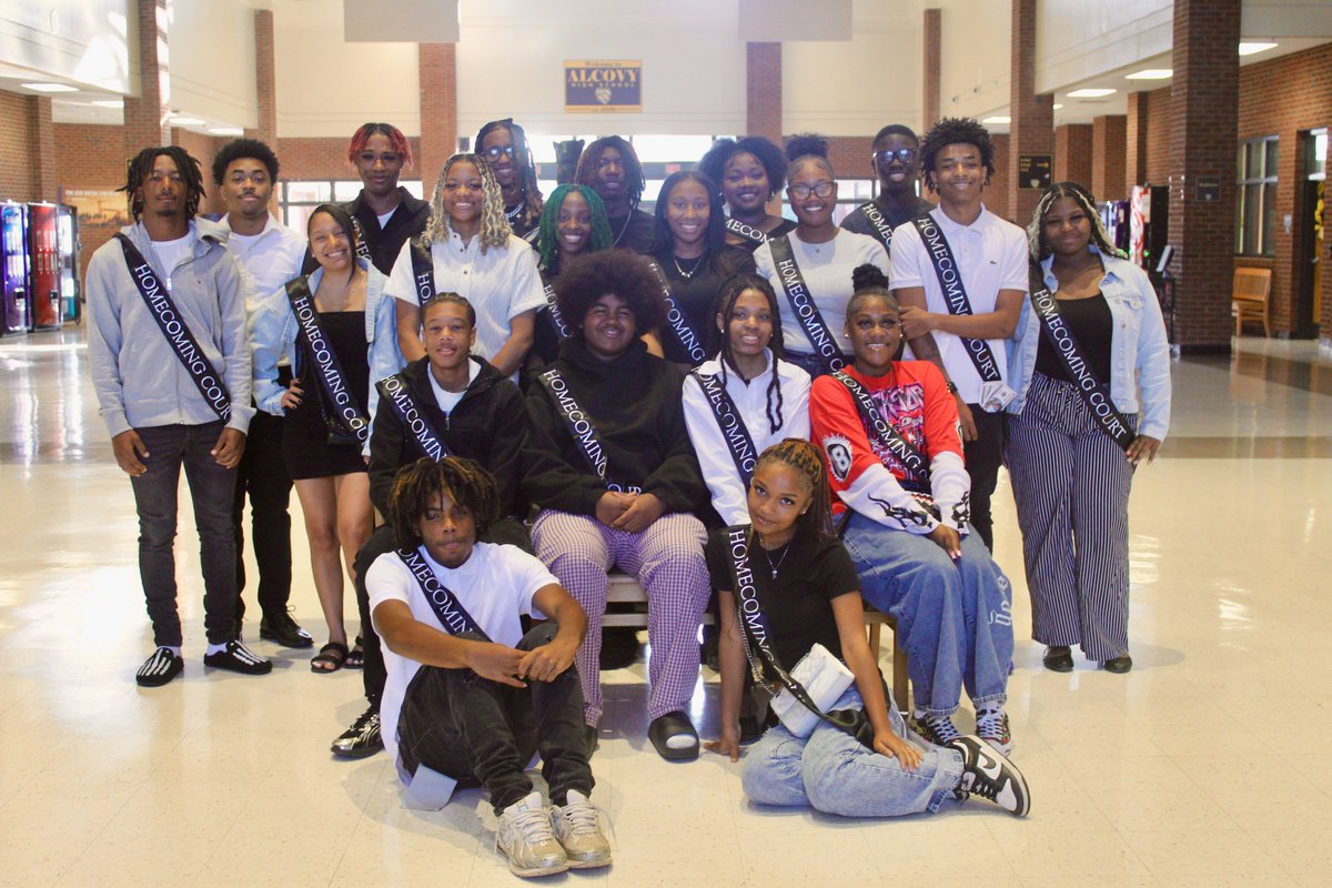 Congratulations to the Alcovy High School 2025 Homecoming Court! 🖤💛 These Tigers will proudly represent their classes during this year’s Homecoming celebration.

👑 9th Grade
Ariana Kelly • Brooklyn Samuels

👑 10th Grade
Cassius Flournoy • A’Nyah Simpson • Terry Powers •