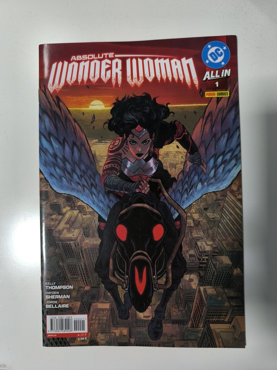 BauteAdrin's tweet photo. 23. Absolute Wonder Woman 1
Thompson.Sherman.Bellaire
Empezamos un muevo #absolute con #absolutewonderwoman, que tiene una premisa simple pero interesante, que pasaría si Diana se hubiera críado en otro lugar?. Un dibujo excelente e imponente el de esta #WonderWoman 
⭐⭐⭐⭐⭐ https://t.co/OU9plskn3d
