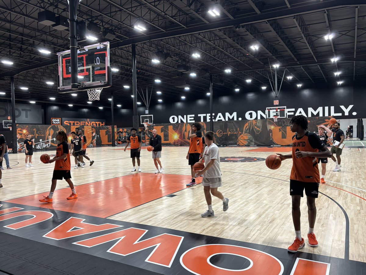 Eric Bossi tweet media