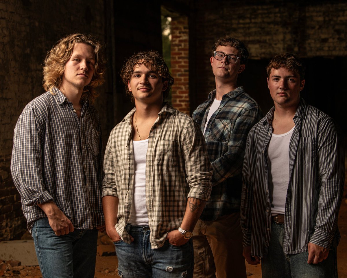 September's episode of Stuck In Rotation's Live Sessions Series will be featuring the band Flatrock! Tune in on the 25th  from 8-9pm on nextdoorradio.com or the NDR app.