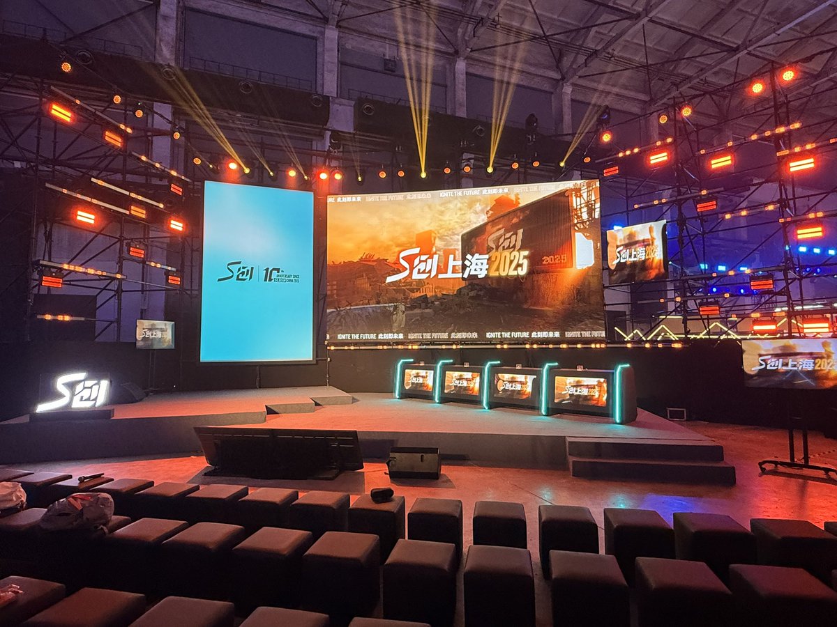 Arxchibo_shell's tweet image. @myshell_ai @myshell_intern @shellva_cove @ShellzCN 

See you at the S Creation Conference in Shanghai today!🍀🍀

Second floor
The D52 booth is waiting for you to come and play!!
❤️❤️❤️❤️
Tomorrow, the 24th, at 11 am, there will be a speech on the Boundless Stage, waiting for…