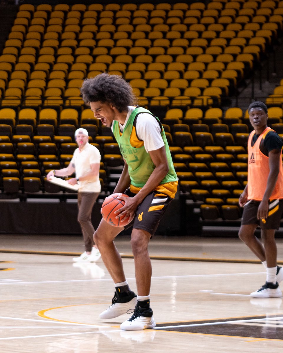 wyo_mbb's tweet image. Official day one from the Dome of Doom 🤠📸