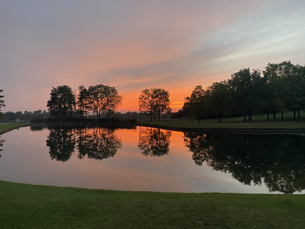After the 3 hardest months growing grass in my career, Mother Nature drops this and some rain! <a href="/OntarioGSA/">OGSA</a> #todayinontario #betterlatethannever