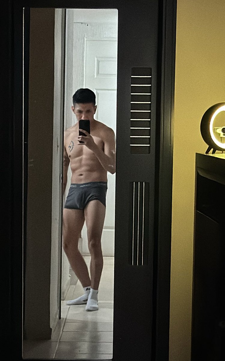 Robin 20CM (@robin20cm) on Twitter photo 