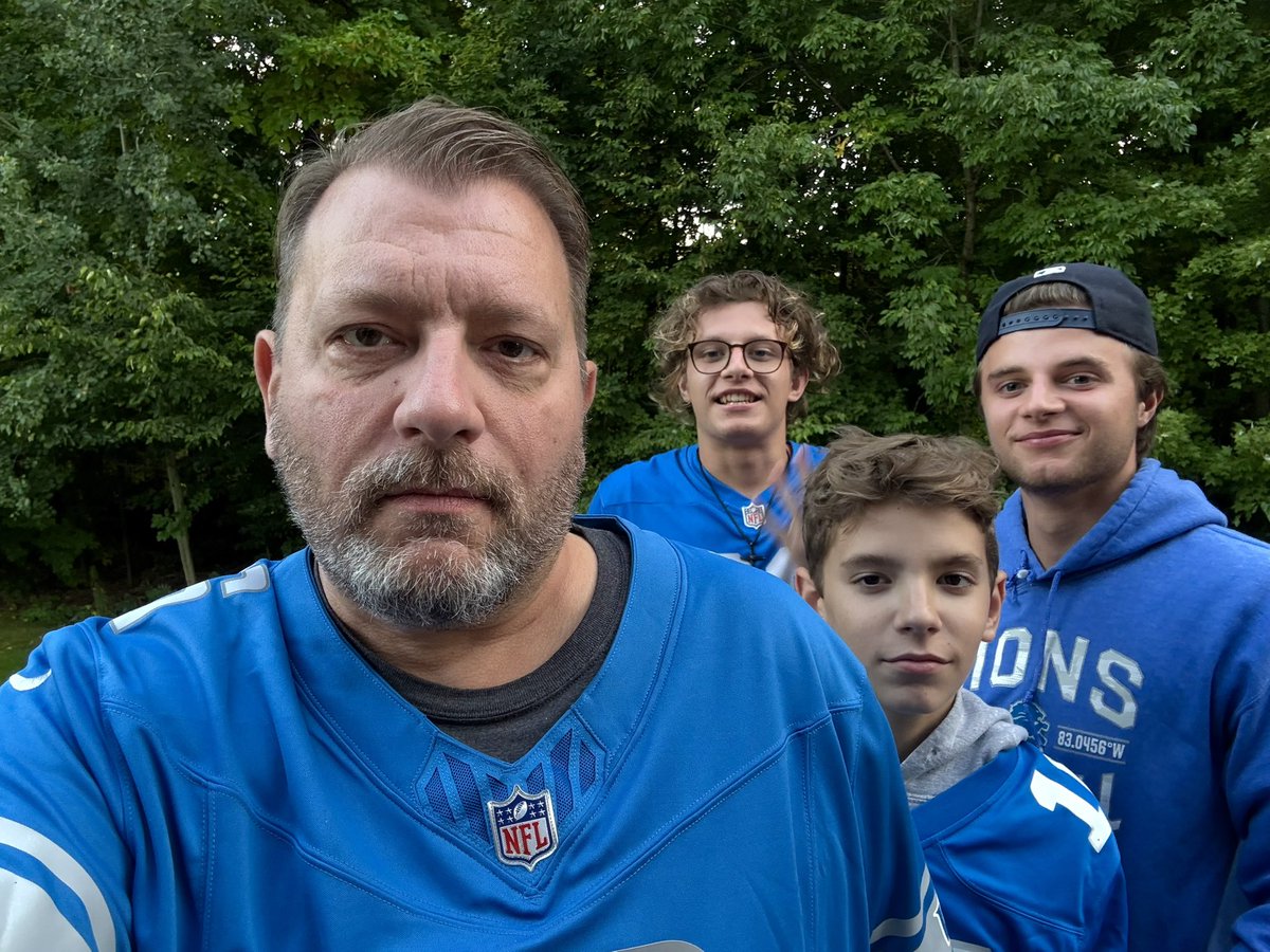 Back on Monday night. Here we go! #OnePride