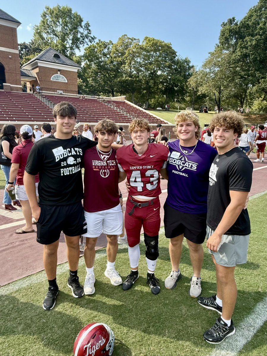 Jonathan B tweet media