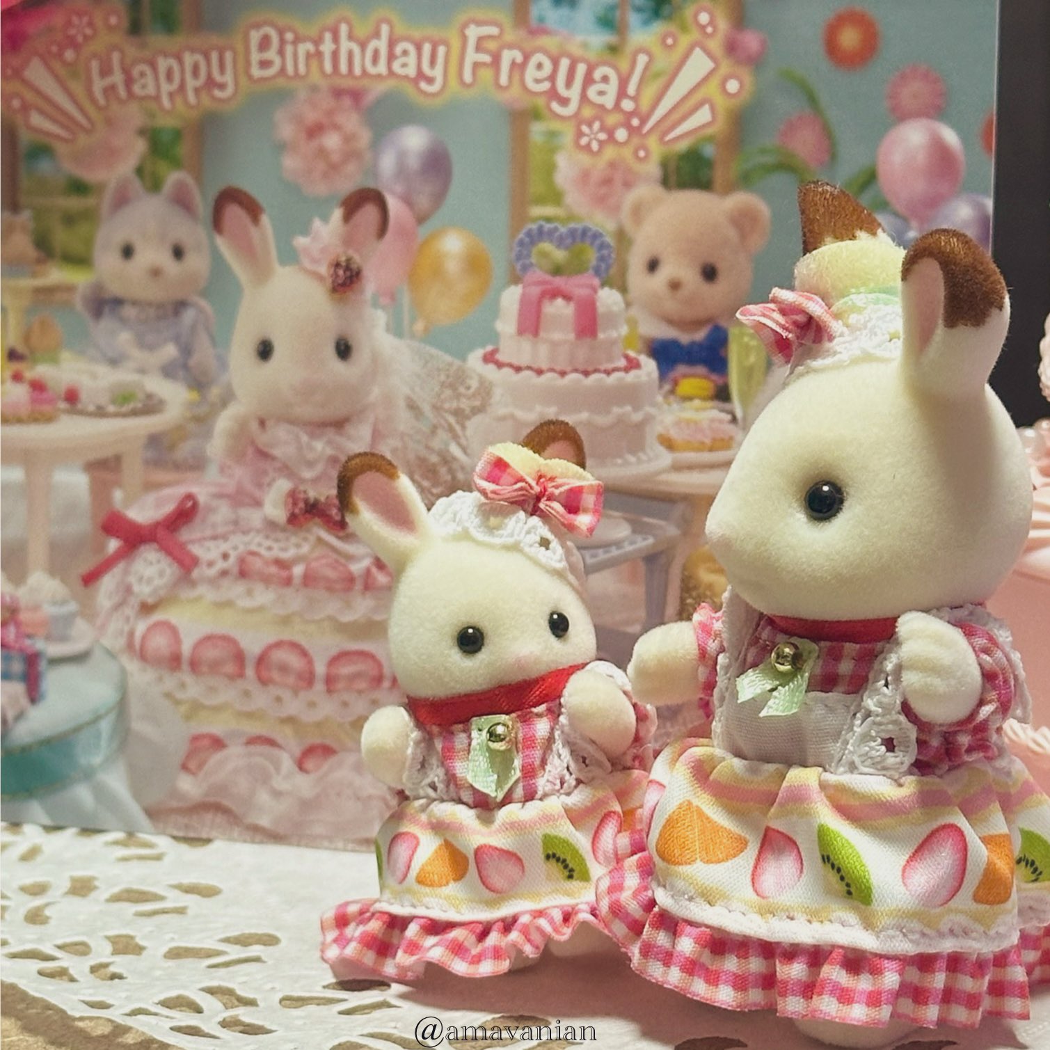 ばあちゃん　バースデー 89歳の誕生日を迎えたおばあちゃん、火を消そうとすると