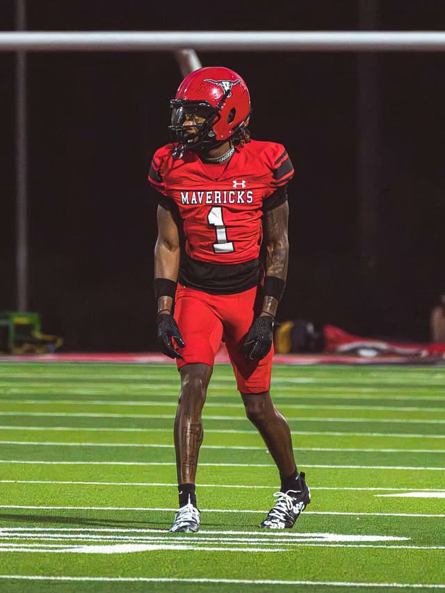 WEEKS 1-4 HIGHLIGHTS🚨⭐️

-6’0 165
-WR/DB
-1️⃣OFFER

hudl.com/v/2SgZ7r