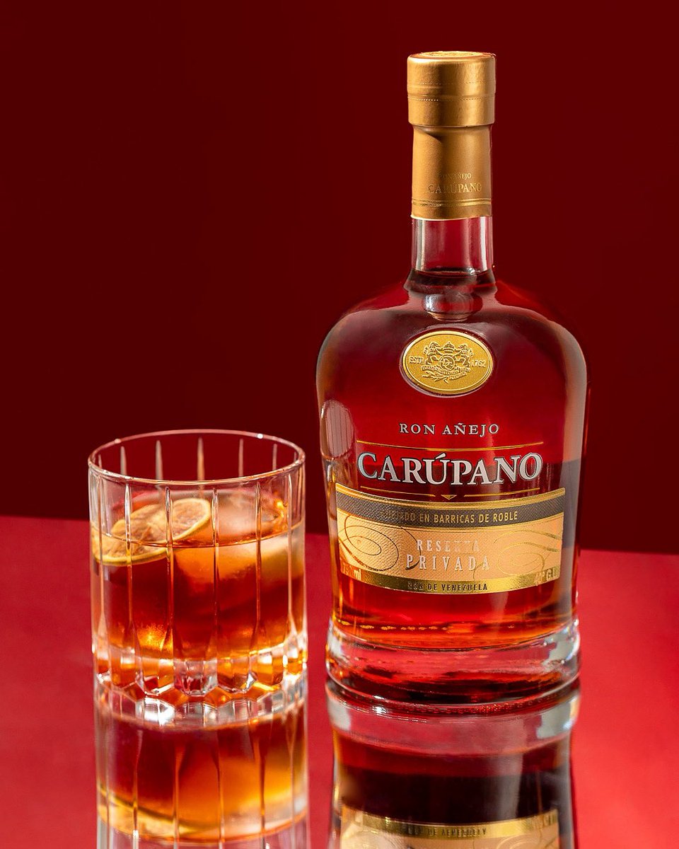 Negroni Week may be wrapping up, but the Rumgroni is here to stay 🍹

Keep enjoying our signature twist on a classic — the Rumgroni, crafted with Ron Carúpano Reserva Privada 🥃

Cheers!