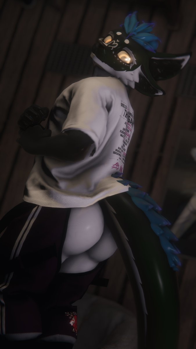 I see you staring.. come squish it babe~