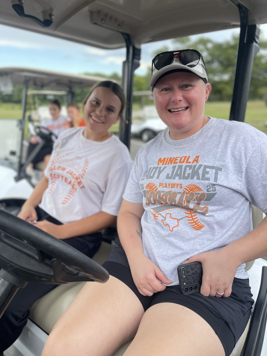 Thankful for our community for their unwavering kindness and support for our program 🧡