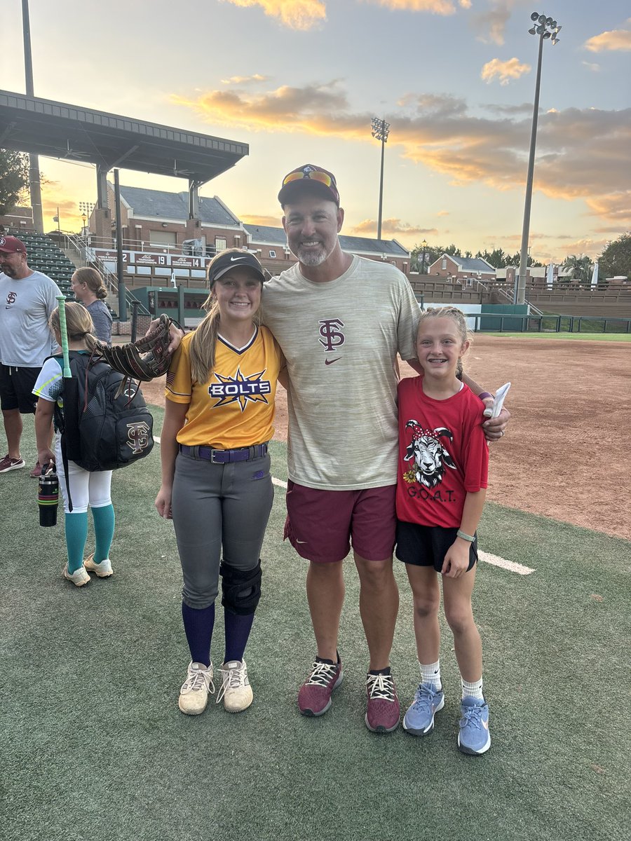 Kacy Sheffield (2029 OF, MIF, 3B) tweet media