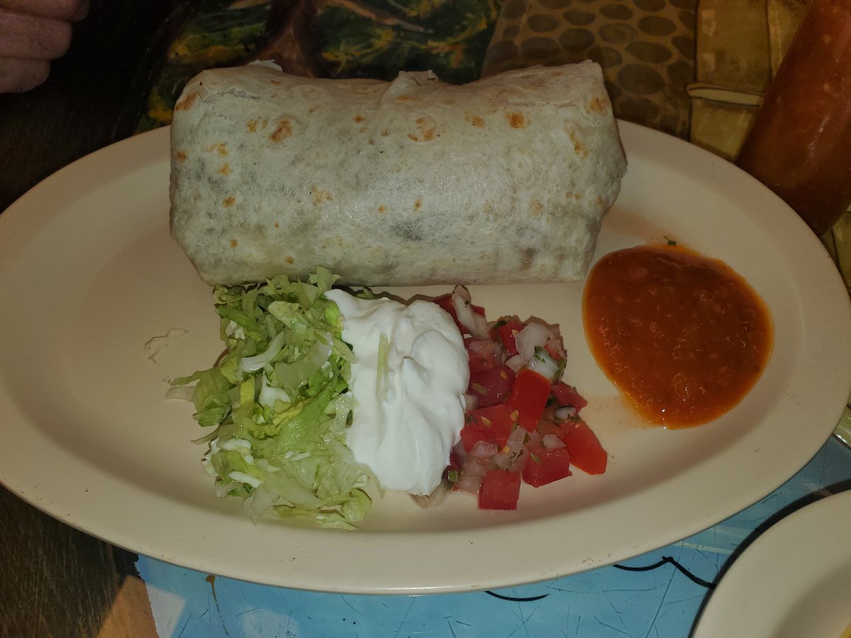 LeeMac19871611's tweet image. FINALLY went to JC Tacos &amp;amp; more on Henderson Hwy! #AuthenticMexican 
Delish! 
#Tacos 🌮 #Burritos 🌯 
#Guacamole 🥑 #MexicanFood 🇲🇽