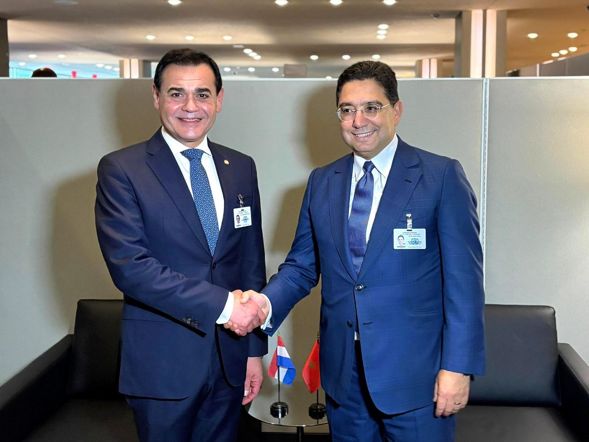 🇲🇦🇵🇾#FLASH| Le Paraguay annonce son appui à la souveraineté du Maroc sur son Sahara et confirme l’ouverture d’un consulat dans le Sahara marocain. (Communiqué officiel)