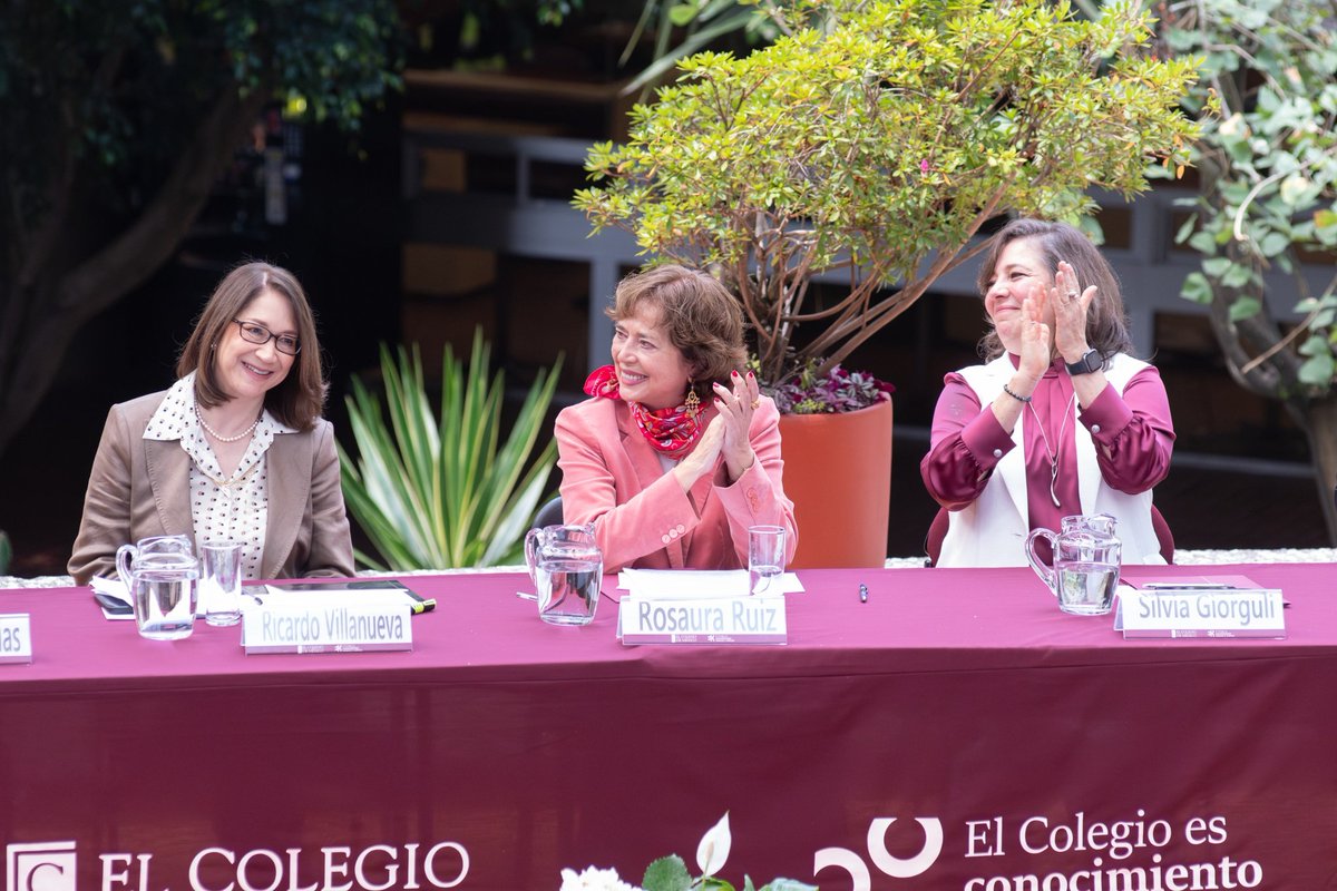 La secr. #Secihti <a href="/rosauraRuiz4/">Rosaura Ruiz</a> participó en la ceremonia de toma de posesión de <a href="/Anncovel/">Ana Covarrubias</a> como nueva presidenta <a href="/elcolmex/">El Colegio de México</a>. Acompañó la pdta. saliente <a href="/Ssaucedo5050/">Silvia Giorguli</a>, el subsecr <a href="/SEP_mx/">SEP México</a> @rvillanueva, el rector <a href="/UNAM_MX/">UNAM</a> Leonardo Lomelí y la investigadora <a href="/CEHColmex/">CEH Colmex</a> Erika Pani ➡️1/7