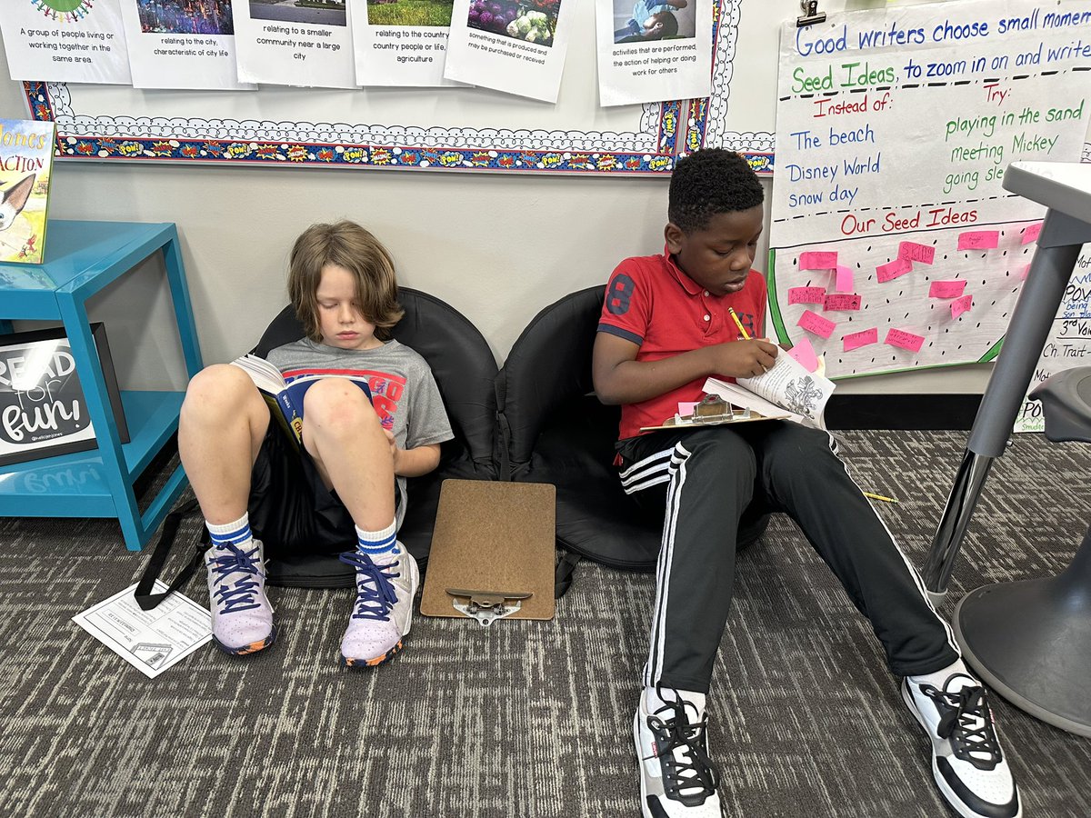 Mrs. Holthouse tweet media