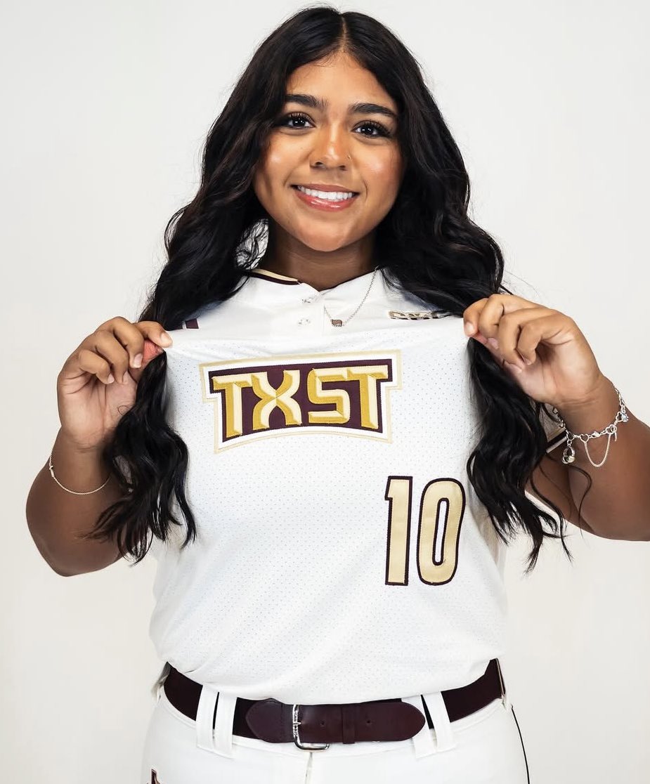 THREE TO SAN MARCOS🐱

Texas State’s 2027 class starts HOT

Cats keep LHP/OF Madilyn Schultz and C/R Morgan Sanchez together. They are from Spring and play for Impact Gold 

MIF/Slapper Alani De Leon commits too! The Prosper native plays club for Bombers

Building for the Pac💪🏻
