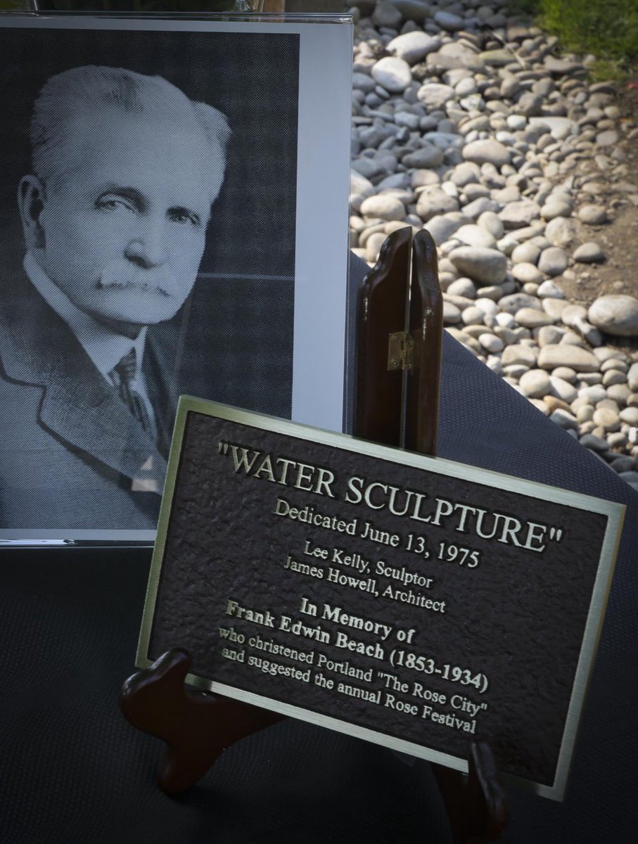 Frank Beach 50 Years Memorial Celebration was held on Thursday September 18, 2025 at IRTG.

royalrosarians.com/PhotoAlbums/be…