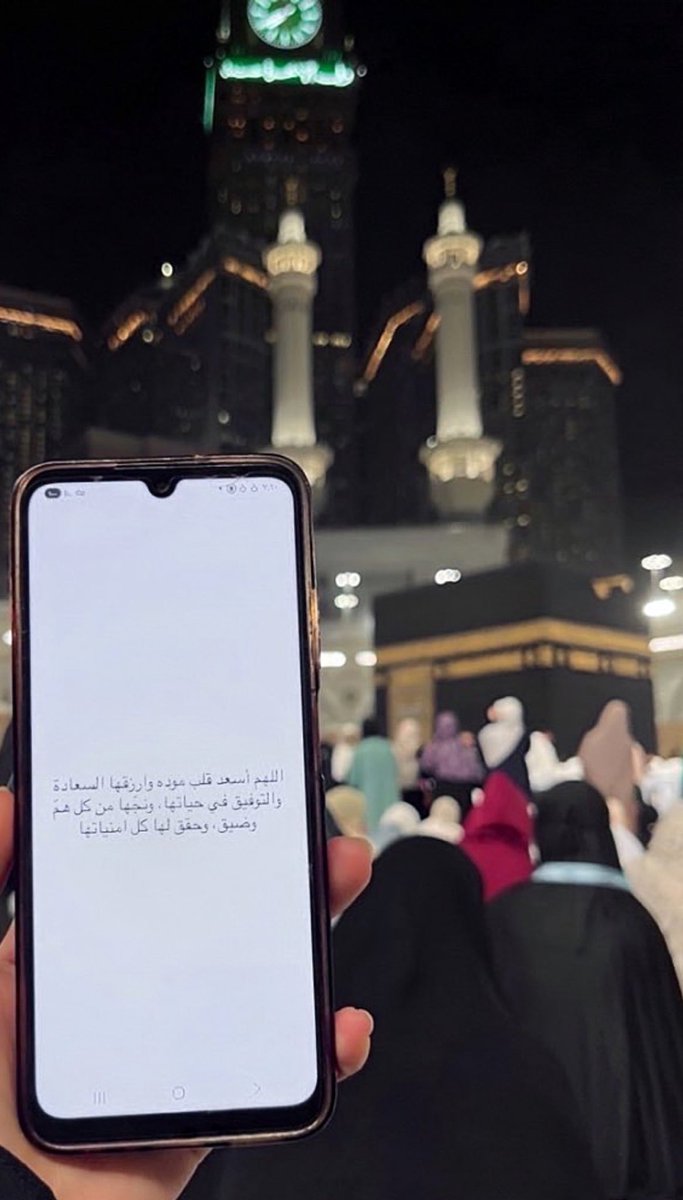 م tweet media
