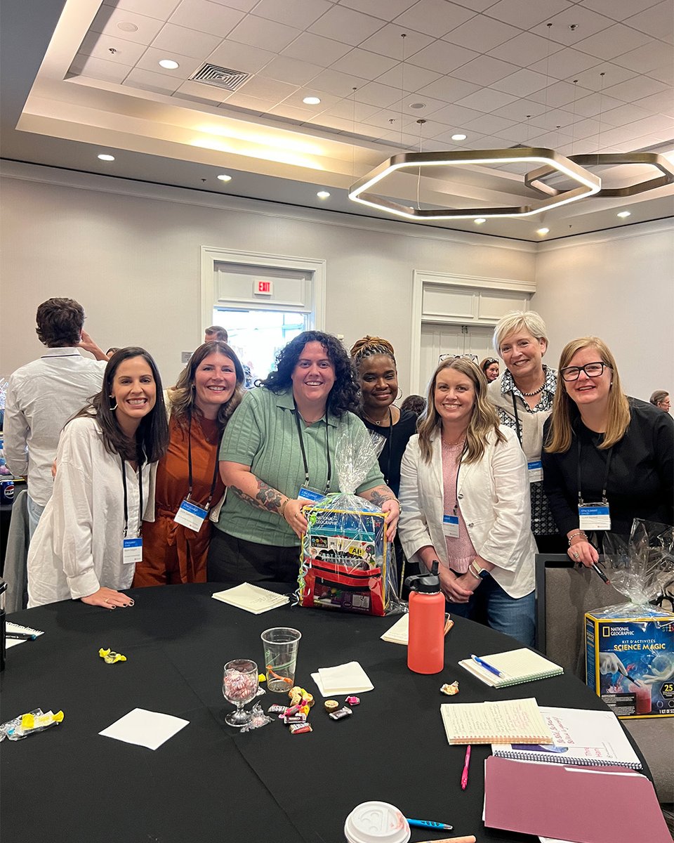pluralsight's tweet image. We recently had the joy of giving back to our new Texas community by supporting the Girl Scouts of Northeast Texas STEM Center of Excellence. 

As a team, we built 100 STEM kits for local girls, each filled with hands-on activities designed to spark curiosity about technology.…