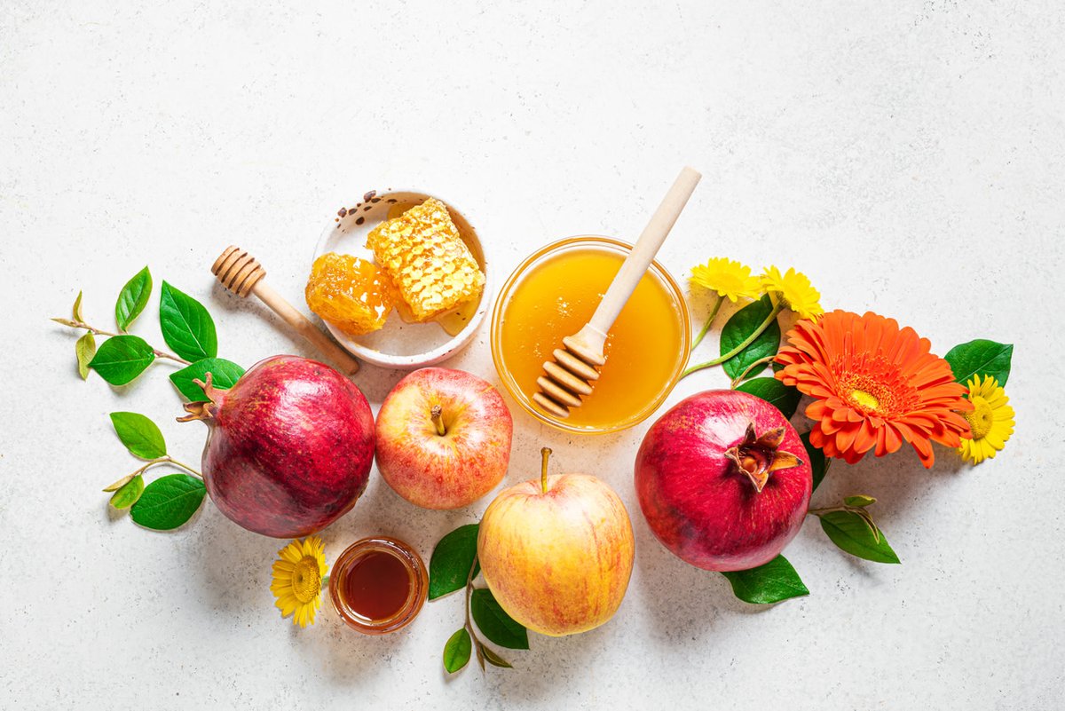 BPBLLP's tweet photo. Wishing everyone a meaningful and reflective Rosh Hashanah. Let's hope for a year filled with health and prosperity. Shana Tova! https://t.co/g8yxP3U2gu